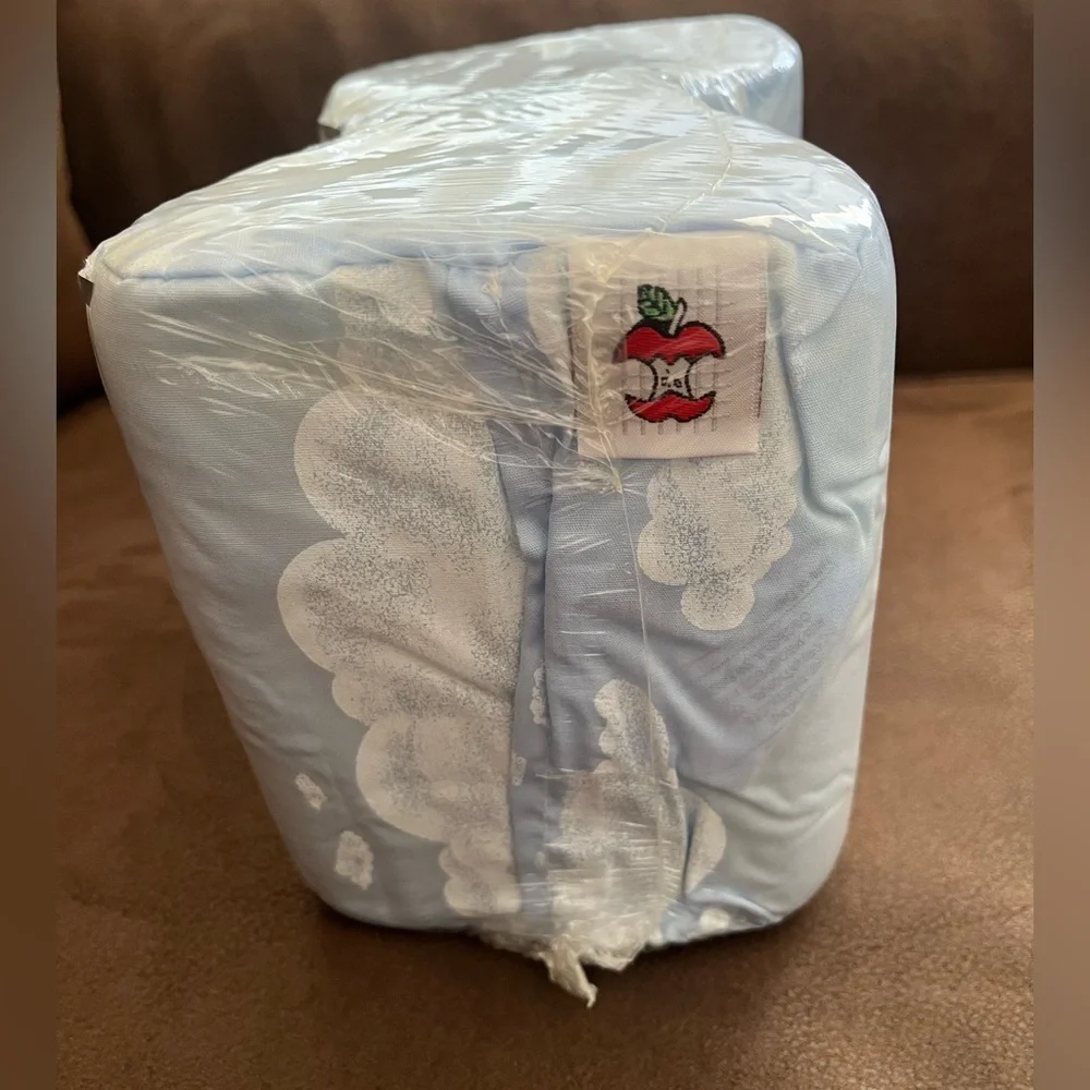 Leg Spacer Pillow - Cloud Design